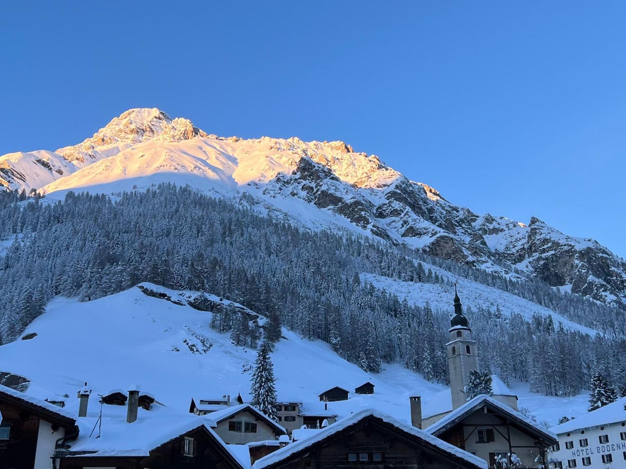 Hotel Piz Tambo Splugen Exterior photo